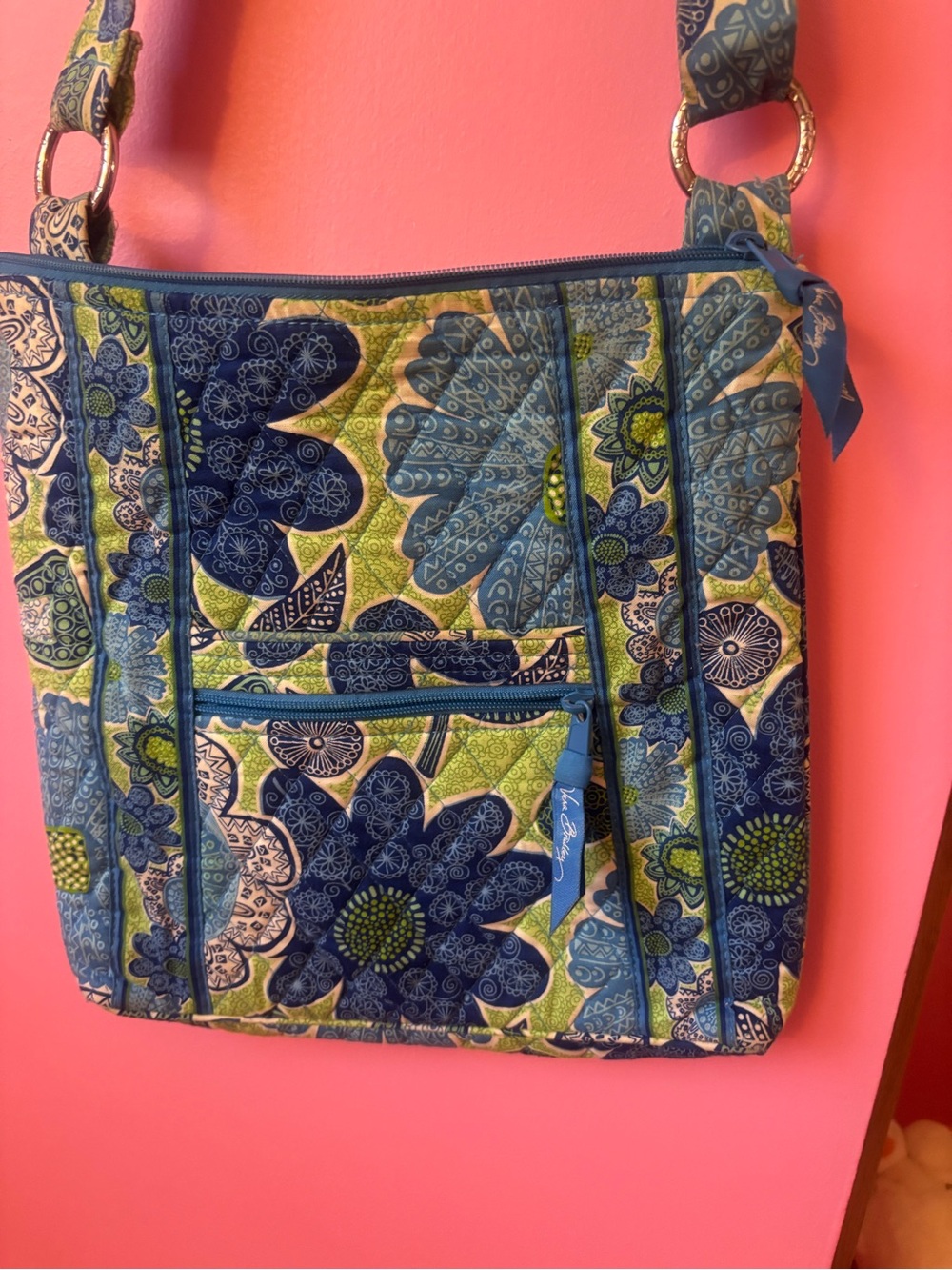 Vera Bradley Doodle Daisy Blue Green & White Floral Bucket Cross Body Bag & Tote